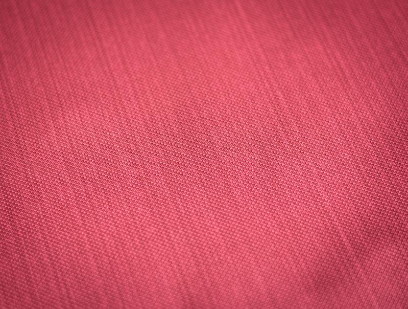 adl-d-coration-coussins-simili-premium-structur-coussin-framboise image 1