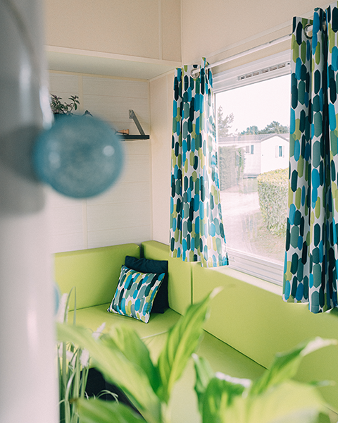 adl-decoration-rideaux-imprim-s-nuance-pomme-rideau-vert image 3